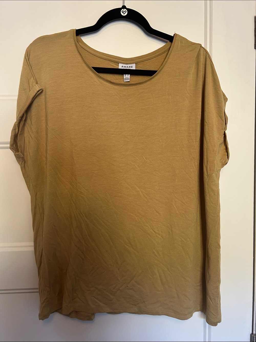 Vero Moda Short Sleeve Round Neck Tee in Mustard